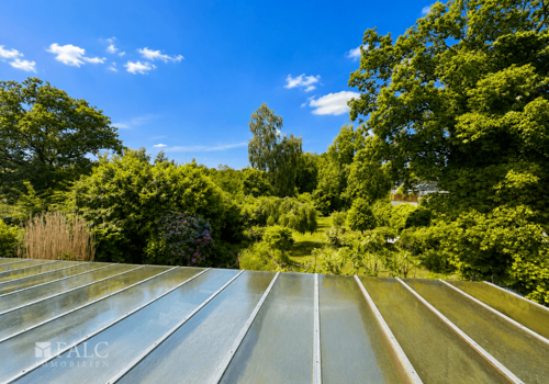 Aussicht zur Rückseite des Hauses (über dem Wintergarten)