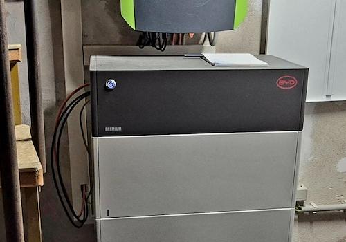 PV-Anlage/Wechselrichter mit Stromspeicher