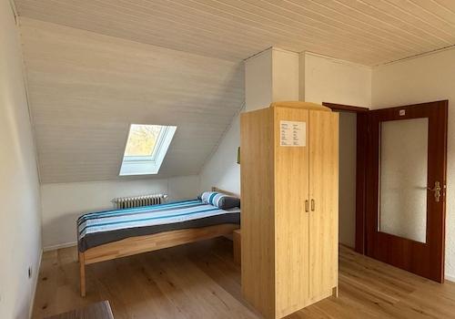 Zimmer III DG