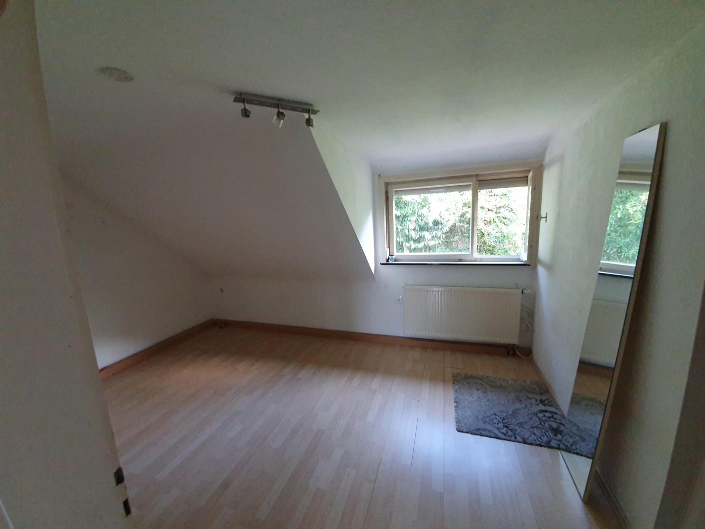 2.OG Schlafzimmer 1