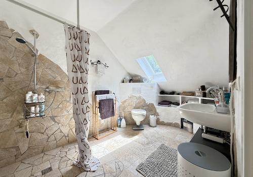 Badezimmer DG