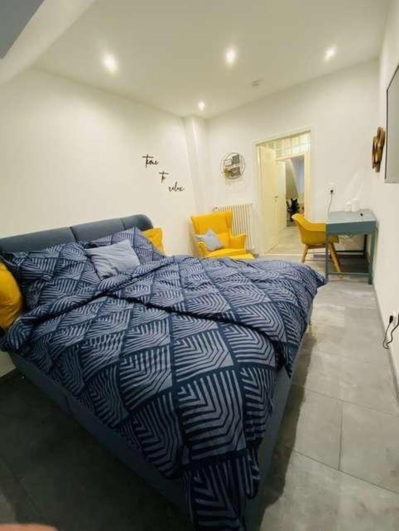 Schlaf- u. Wohnzimmer
