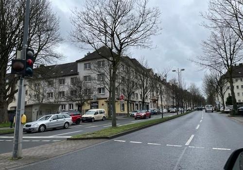 Straßenansicht
