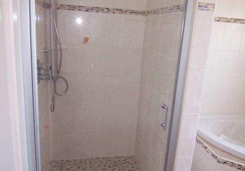 Badezimmer EG