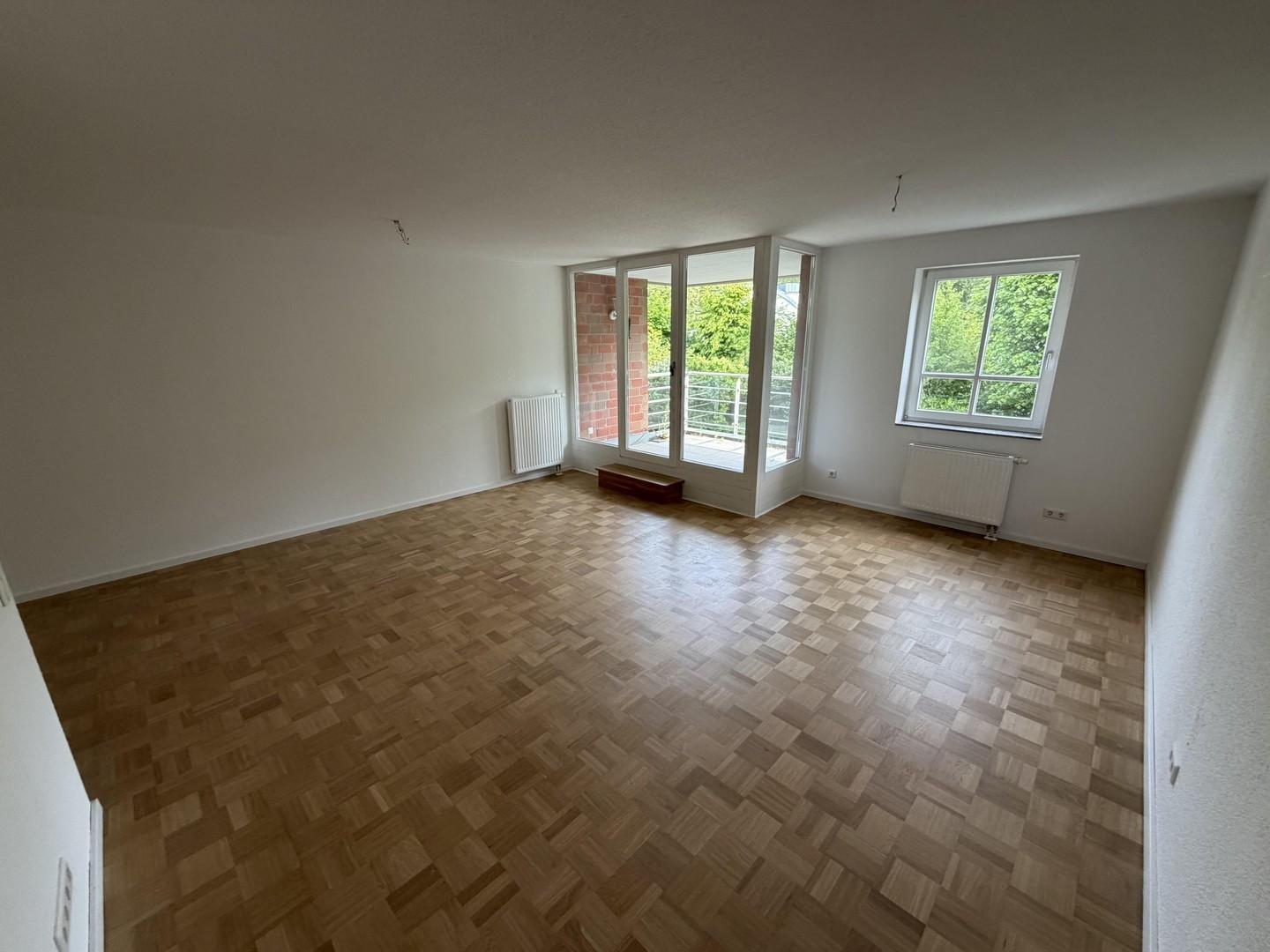 Wohnzimmer/Esstischecke
