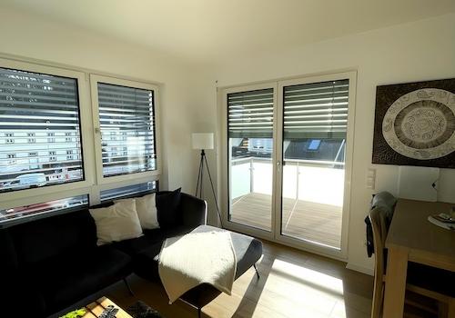 Blick zu Balkon