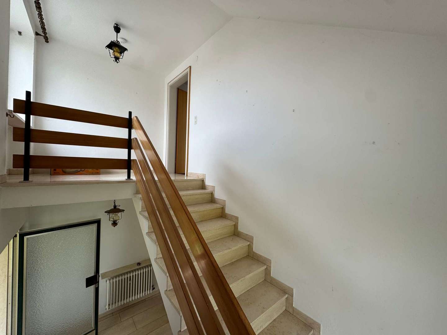 Blick ins Treppenhaus