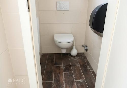 Toilette - (KI generiert)