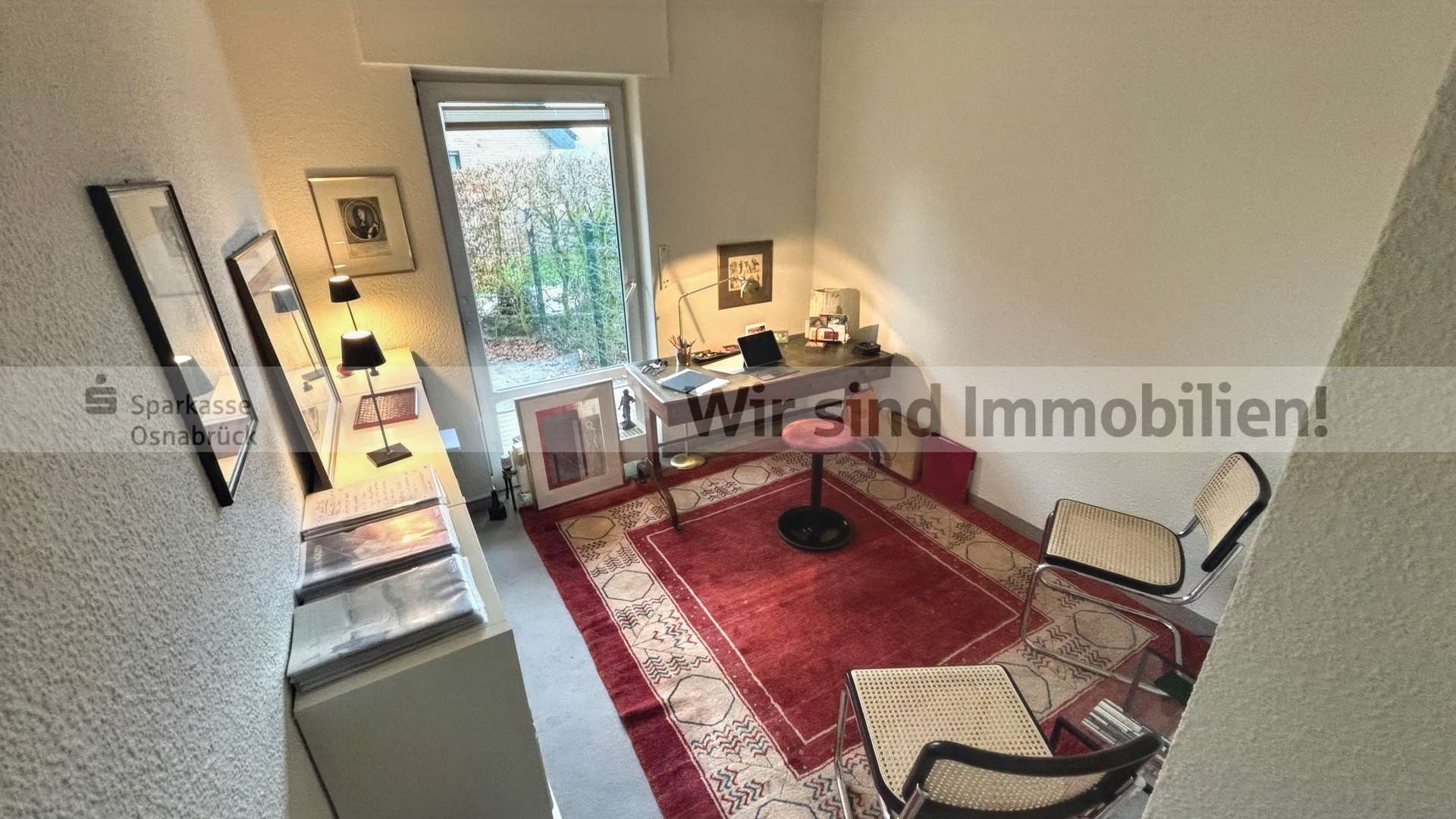 Büro EG