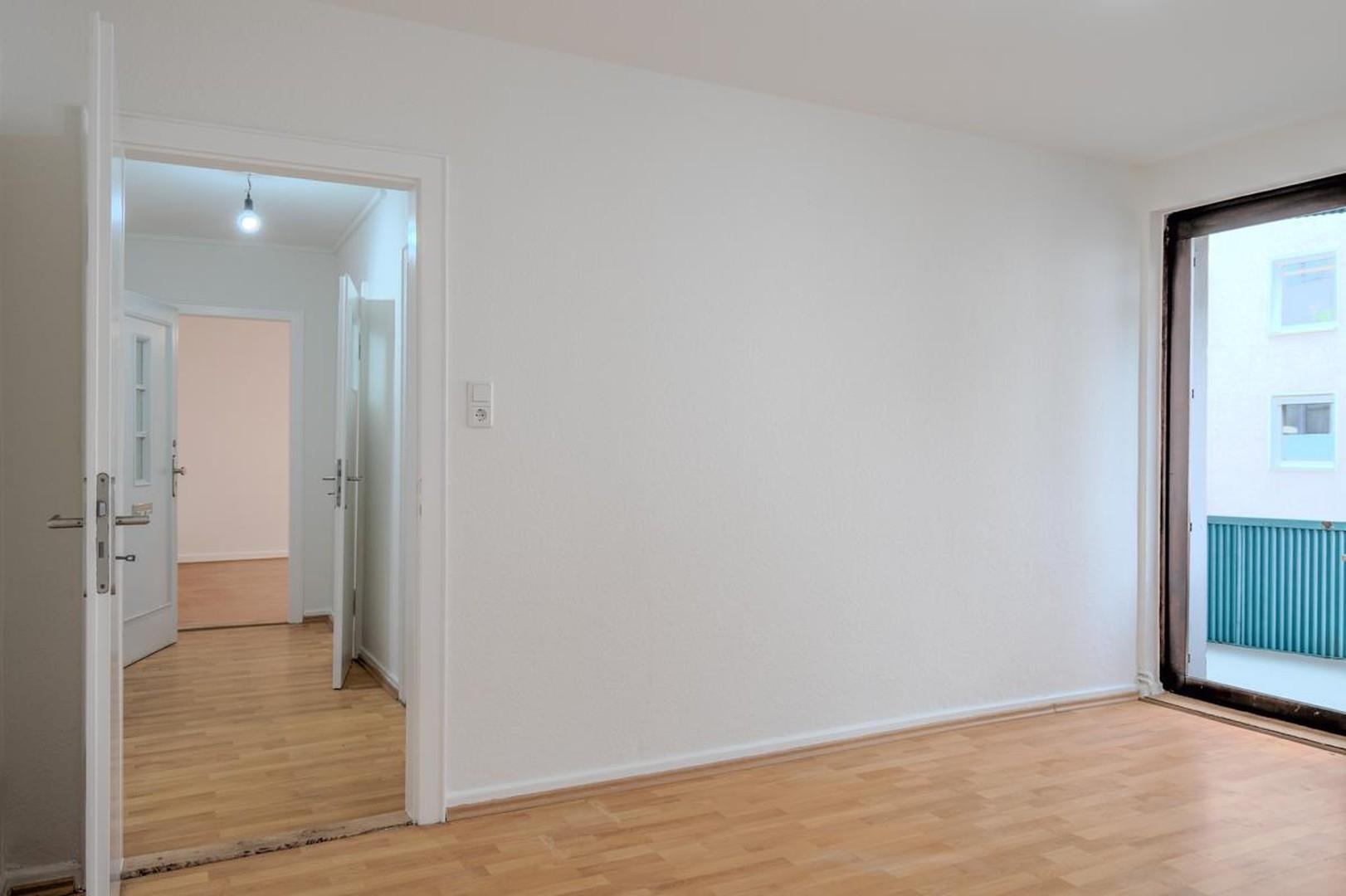 Flur & Zimmer Rechts