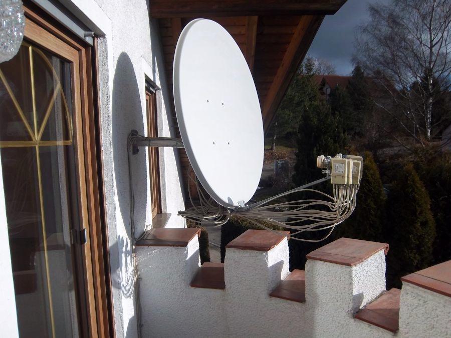 Wo 1 OG Satelitten