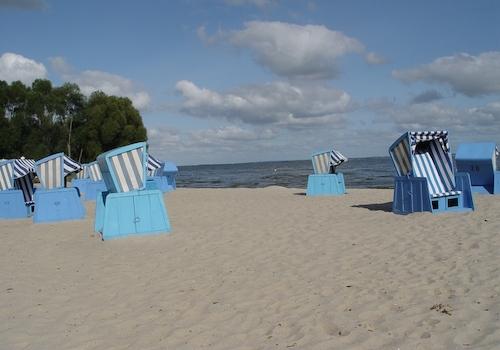 Mönkebude Strand im Ort