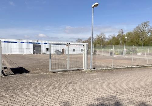2 ffgl. Tor abschließbar