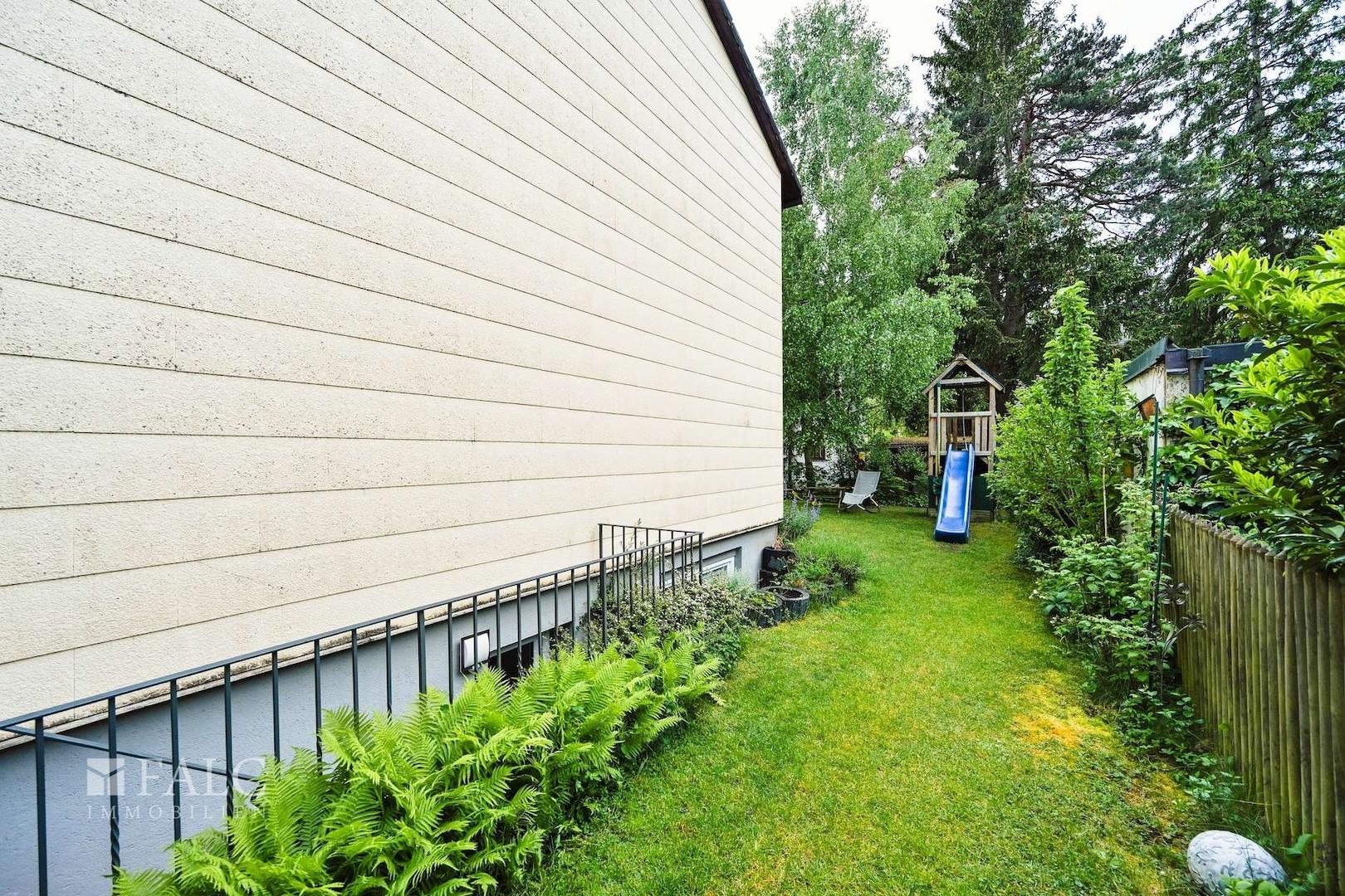 Garten Westseite