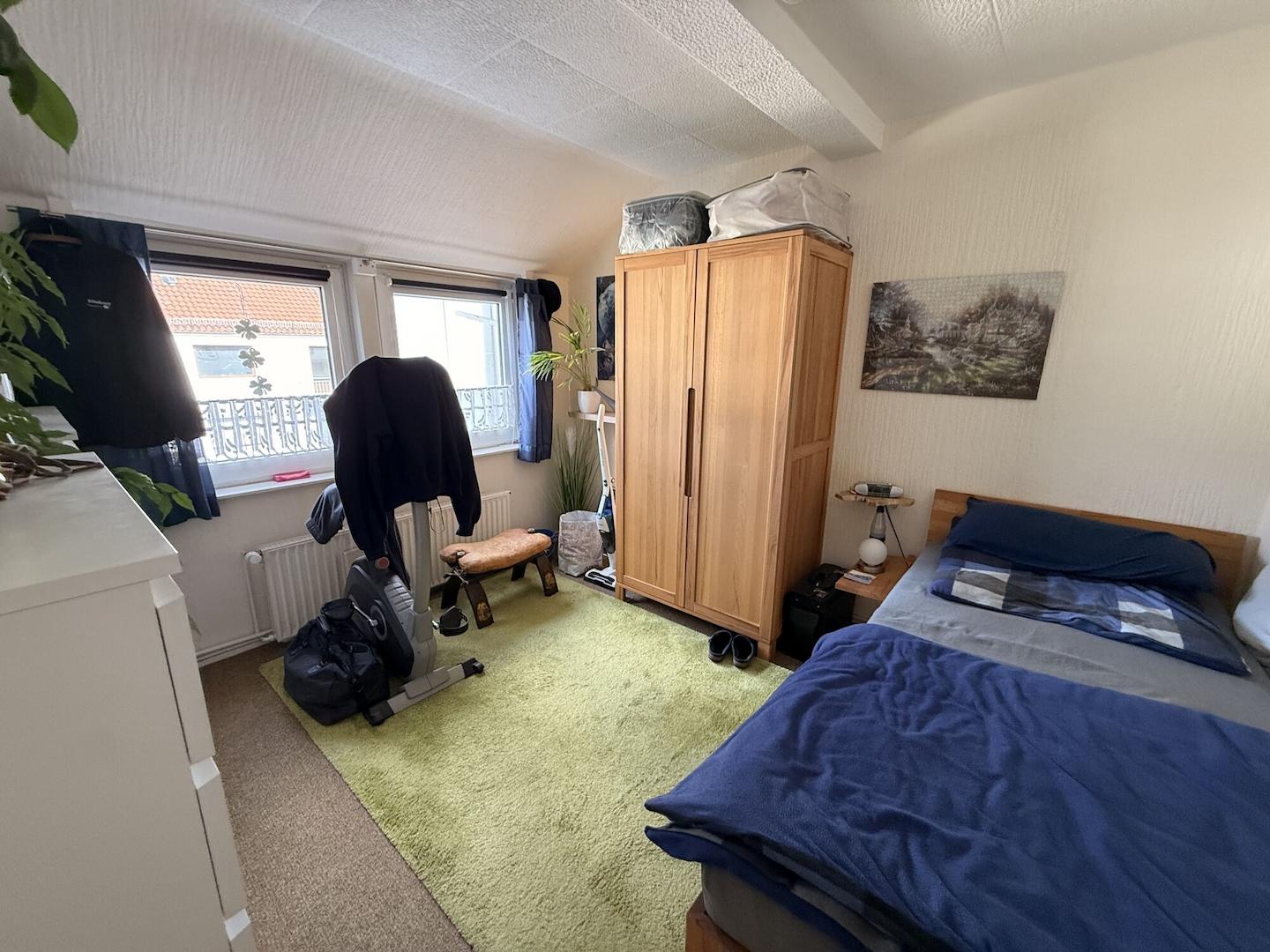 2. OG rechts – Schlafzimmer