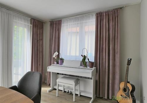 E-Piano im Wohnzimmer
