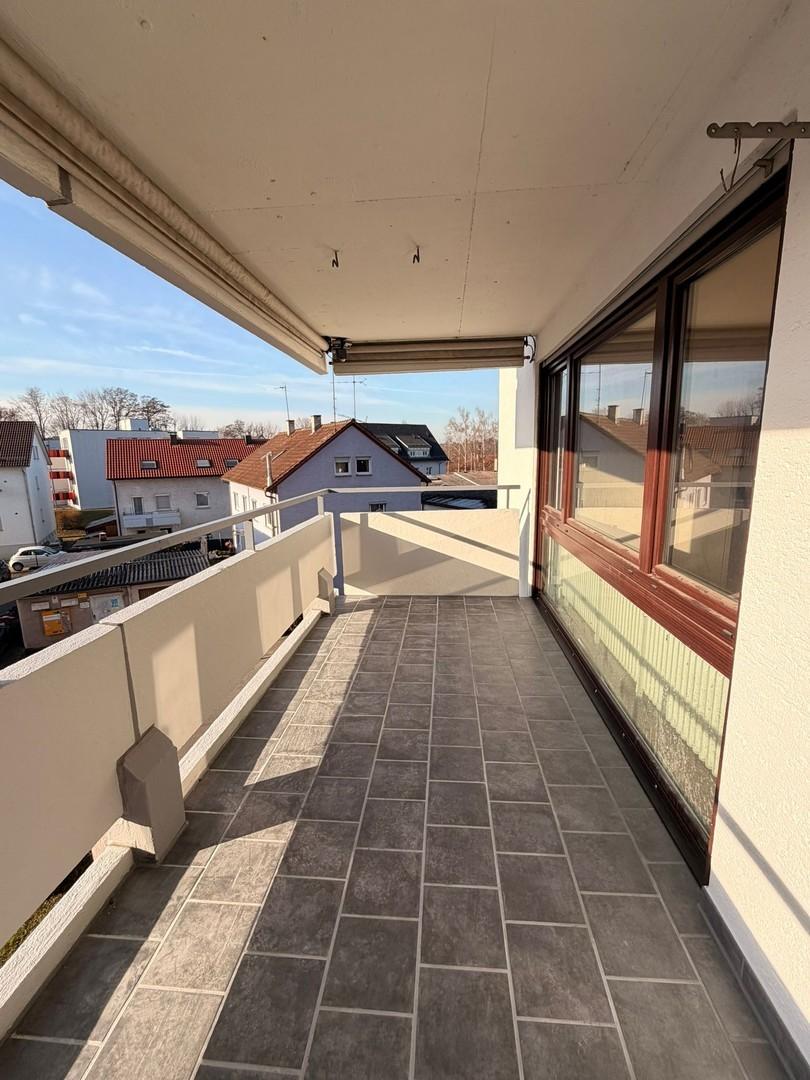 Neu modernisierter Balkon