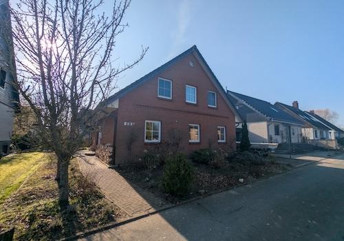 Straßenansicht