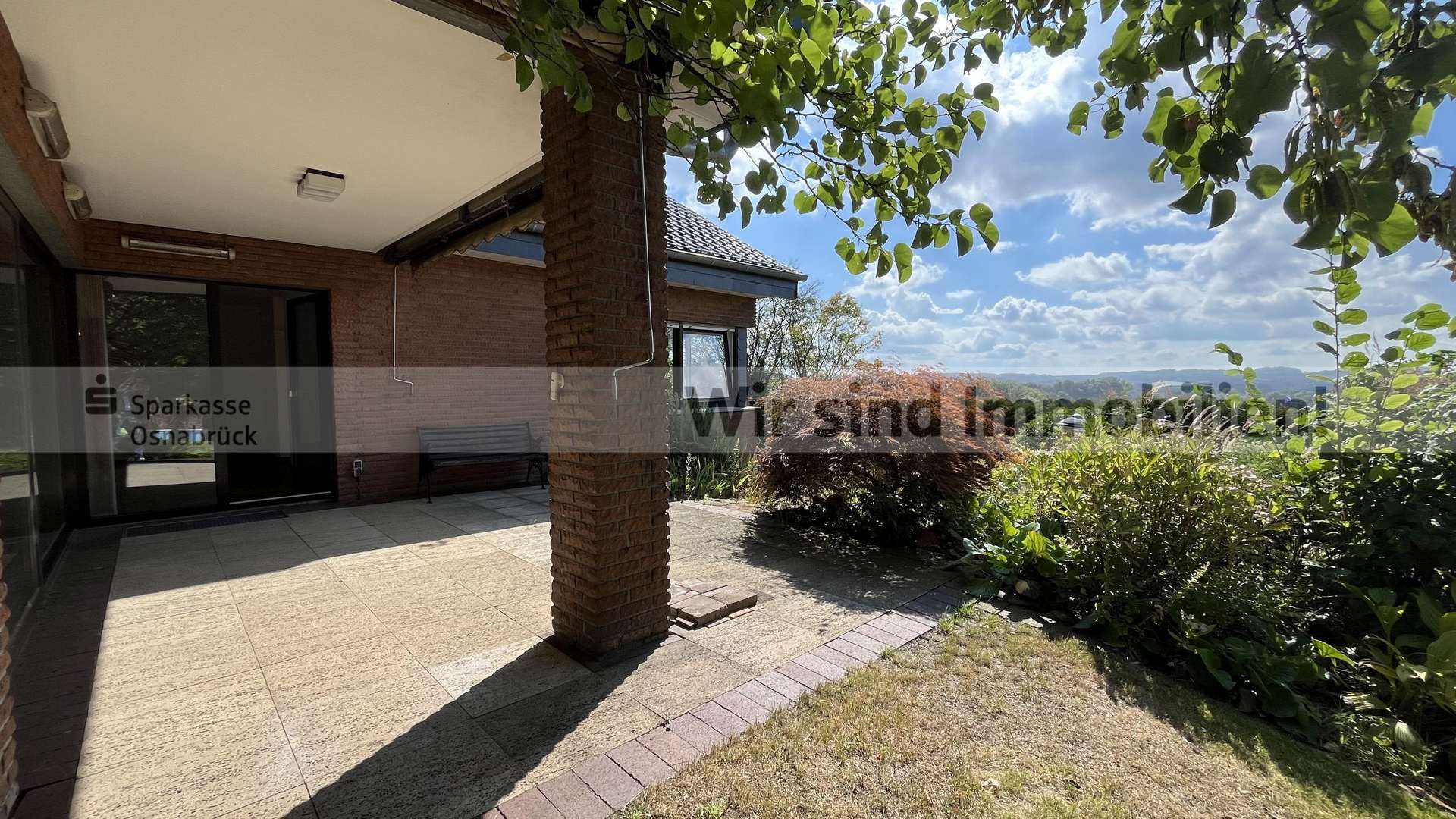 überdachte Terrasse