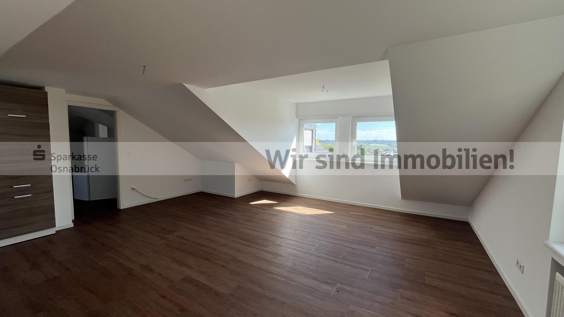 Schlafzimmer / Hobbyraum DG