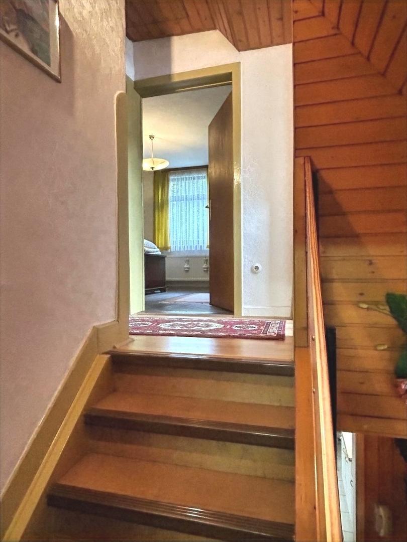 Treppe ins OG vorne