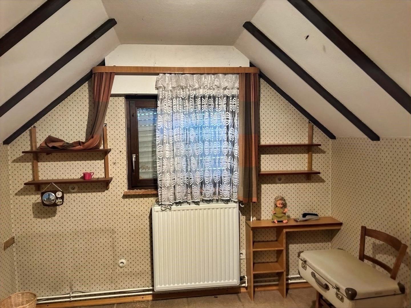 Zimmer im DG hinten