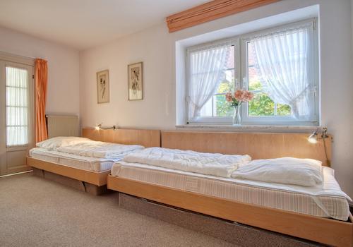 Schlafzimmer EG