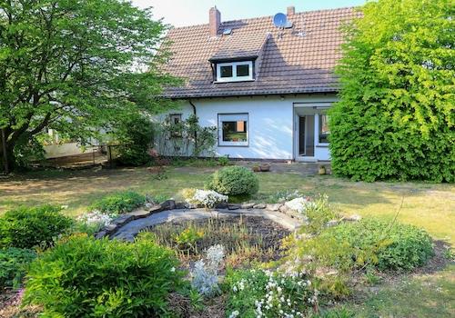 Garten mit Terrasse
