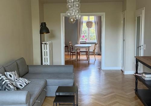 Mittelzimmer-Blick in Esszi.
