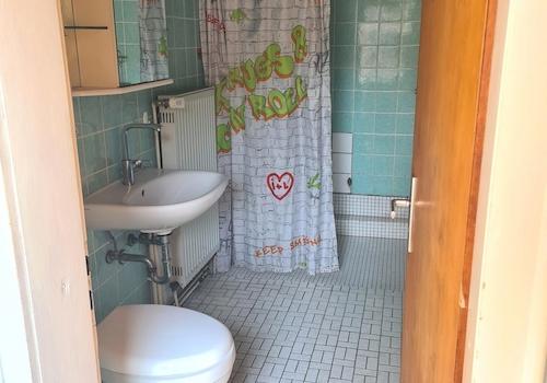 Einliegerwohnung Badezimmer