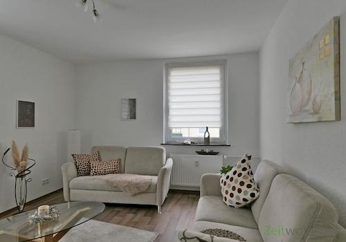 Blick ins Wohnzimmer