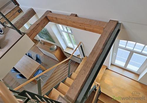 Treppen-Blick von oben