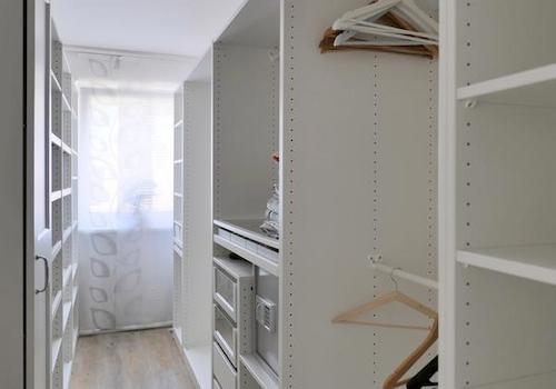 begehbarer Kleiderschrank