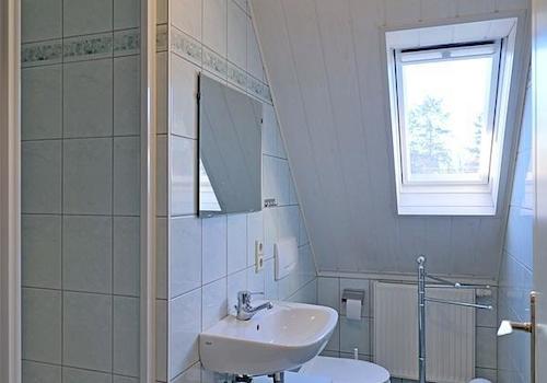 Bad mit Dusche