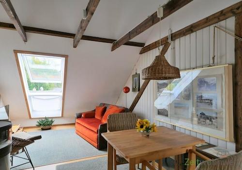 Blick ins Wohnzimmer
