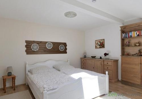 Blick ins Schlafzimmer