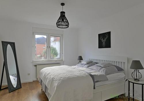 Blick ins Schlafzimmer