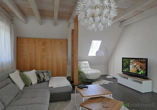 Blick zum TV-Sessel