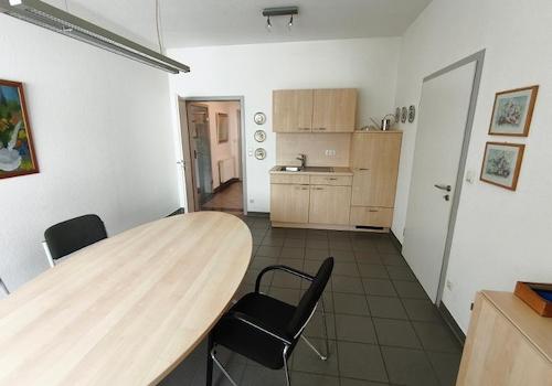 Besprechungszimmer / Büro 3 Bild 3