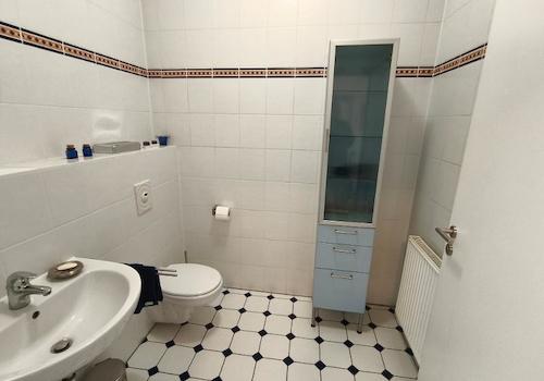 WC Bild 1