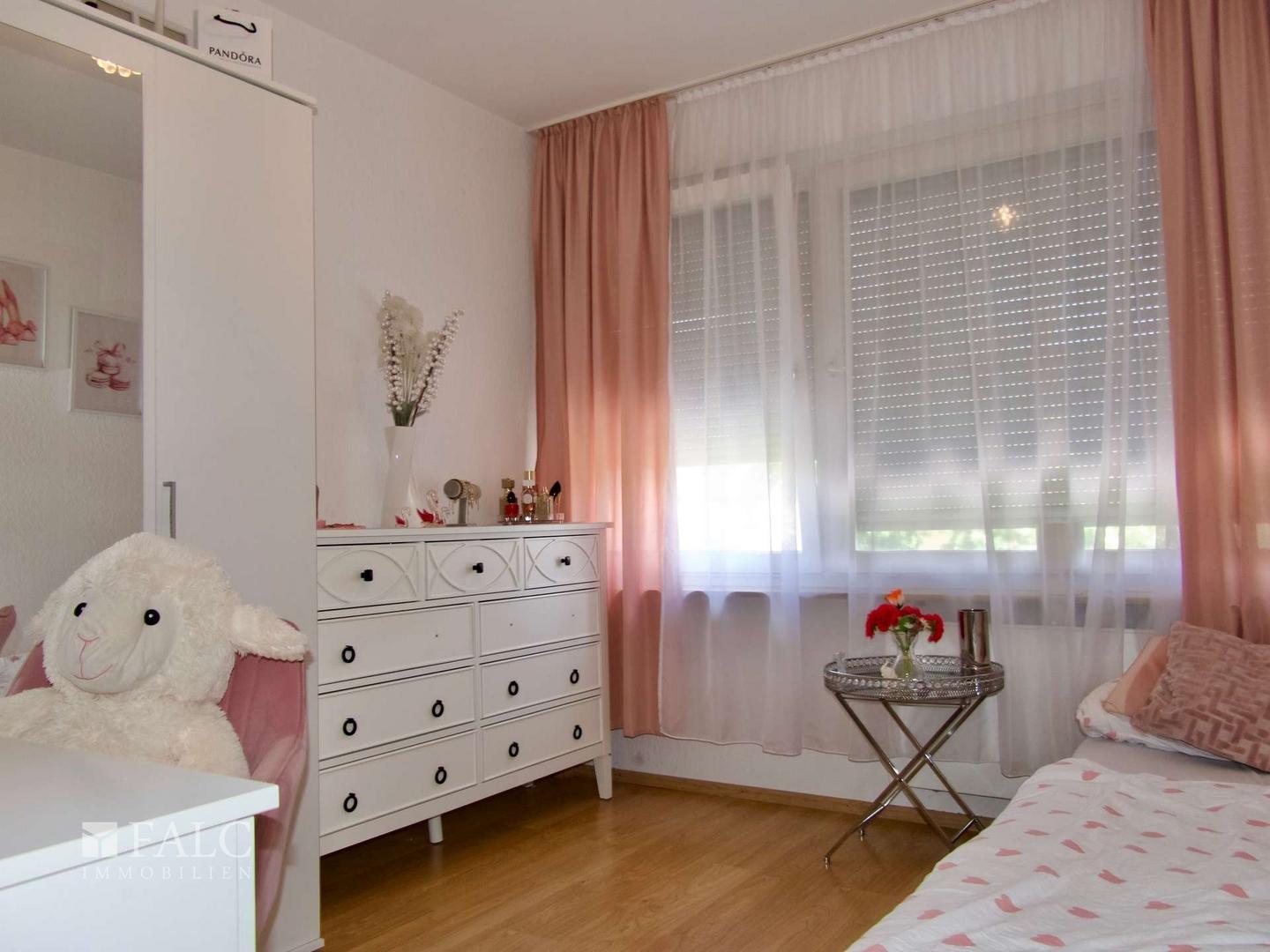 1. OG: Schlafzimmer