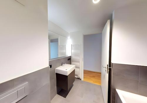 Badezimmer 1