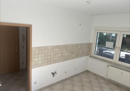 KÜCHE EG links