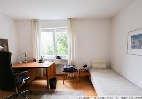 Arbeitszimmer