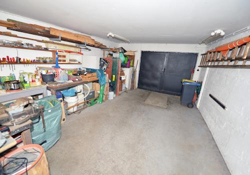 1_Innen_Garage