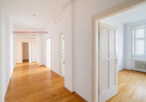 Immobilie in Berlin zu verkaufen_3-Raum_Flur