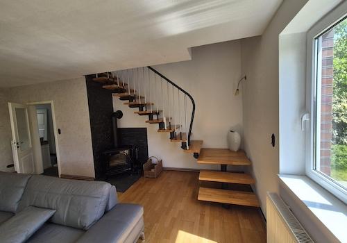 Wohnzimmer Treppe 1