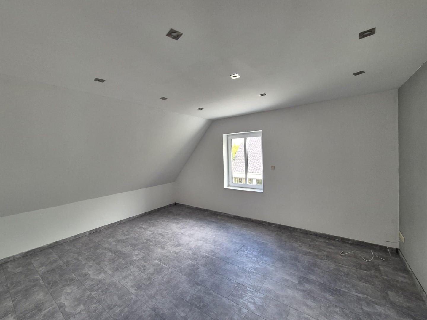 Schlafzimmer 7