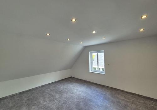 Schlafzimmer 4