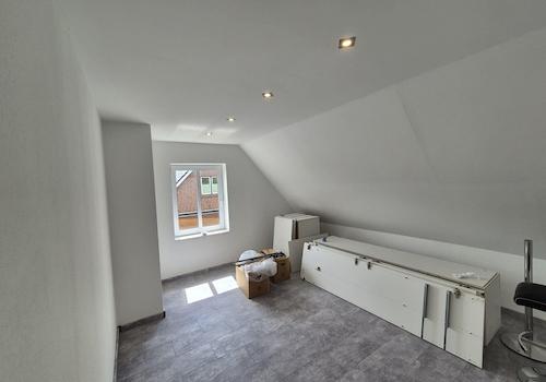 Arbeits- / Kinderzimmer 1